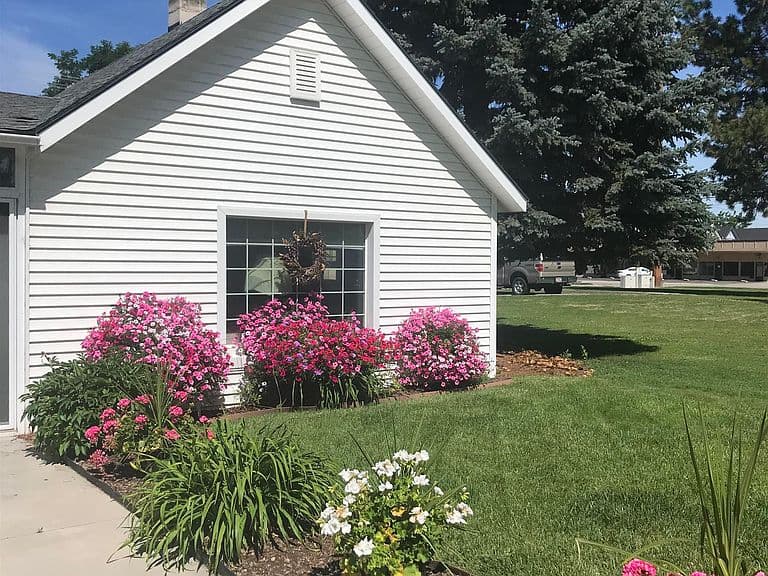 1617 S Helen St photo 1