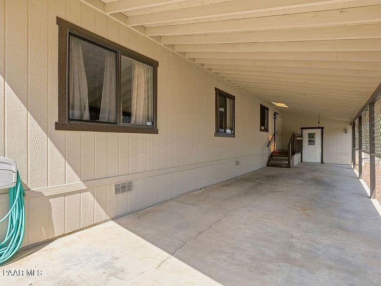 3030 Pine Dr photo 4