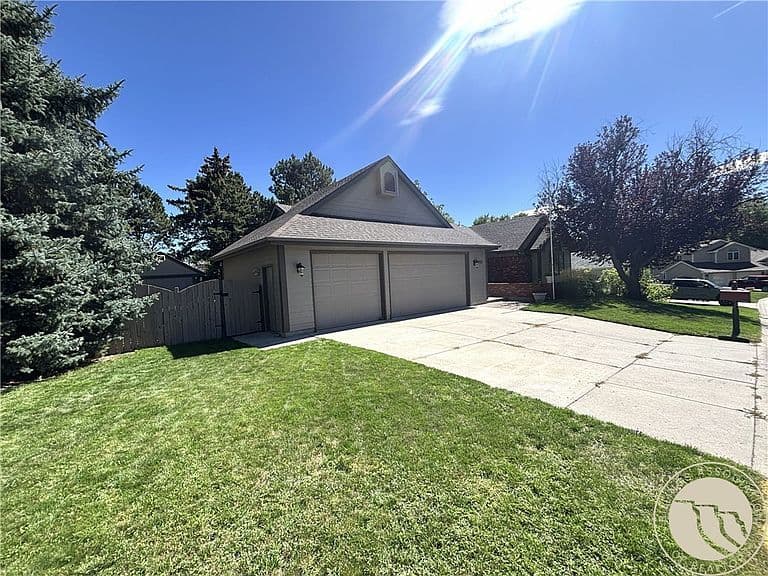 2885 Jennie Ln photo 3
