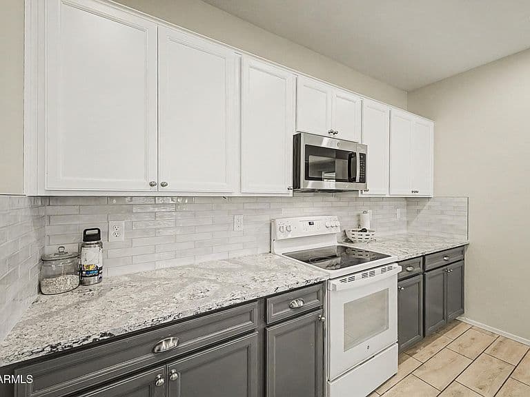 24215 N COTTON Road photo 2