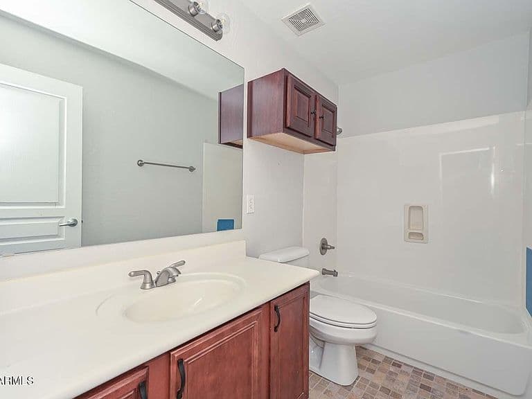 18508 W ACAPULCO Lane photo 4
