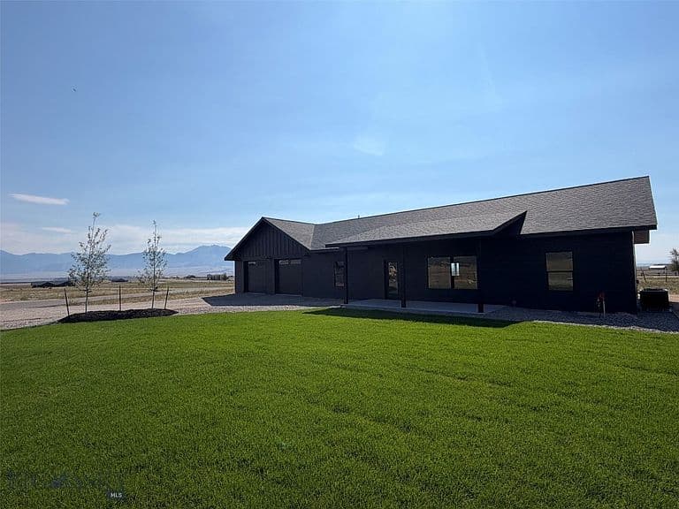 3 Doris Dr photo 2
