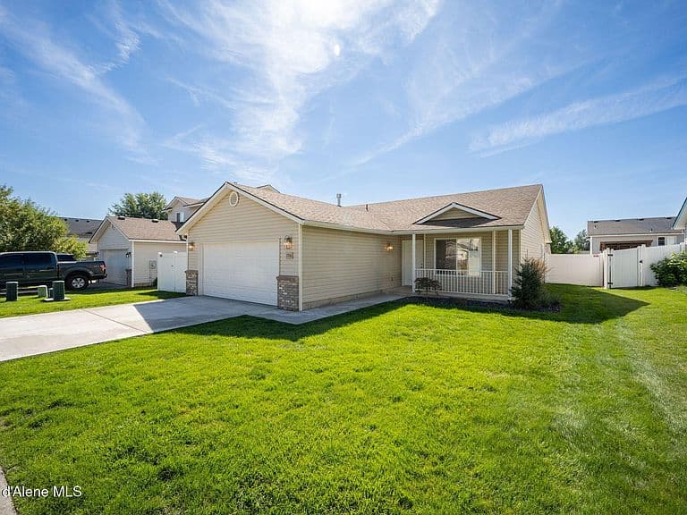 1350 W Timor Ave photo 4