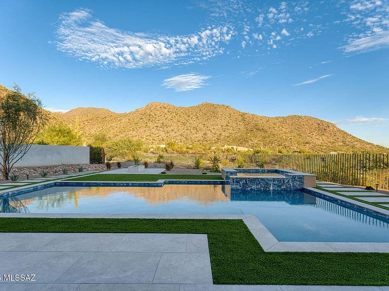 5835 W Sunset Gallery Pl photo 2