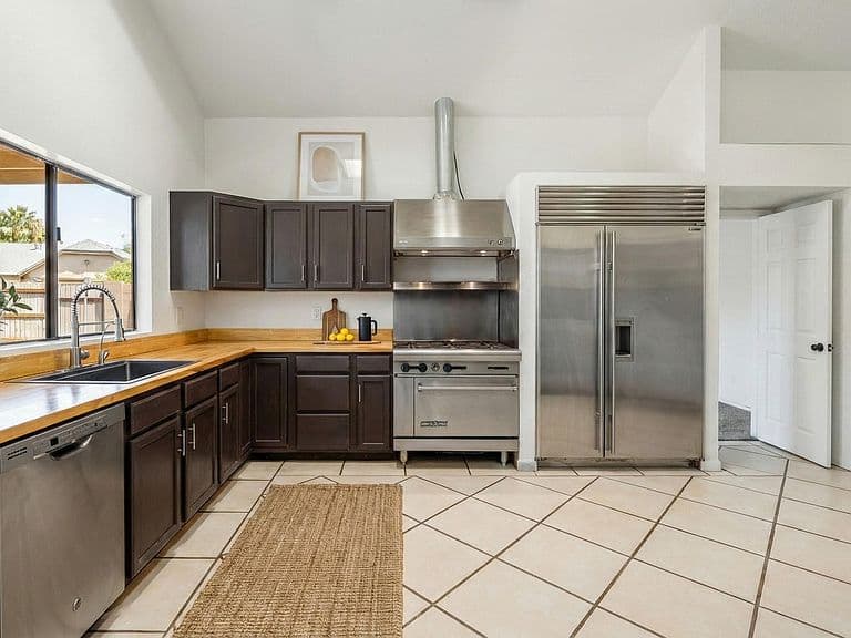 4279 W Rockwood Dr photo 4