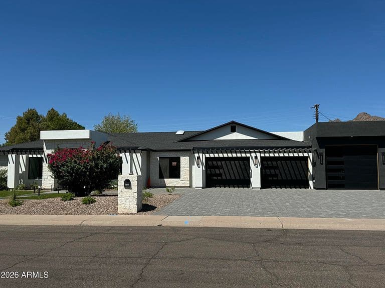 4720 N 70TH Street photo 2