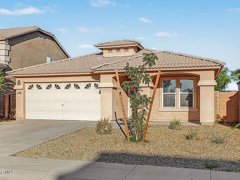 2911 S 91ST Drive photo 3