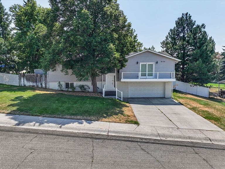 2130 S Fairway Dr photo 1