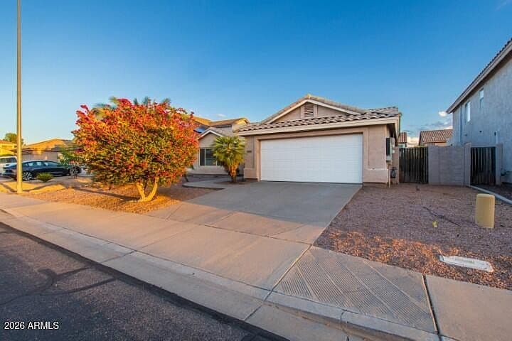 9609 E MONTE Avenue photo 2