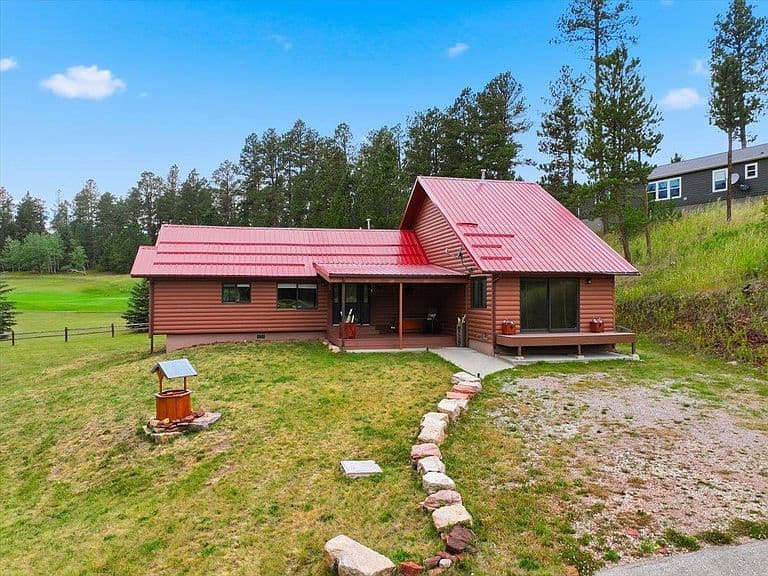 21611 Ginty Ct photo 2