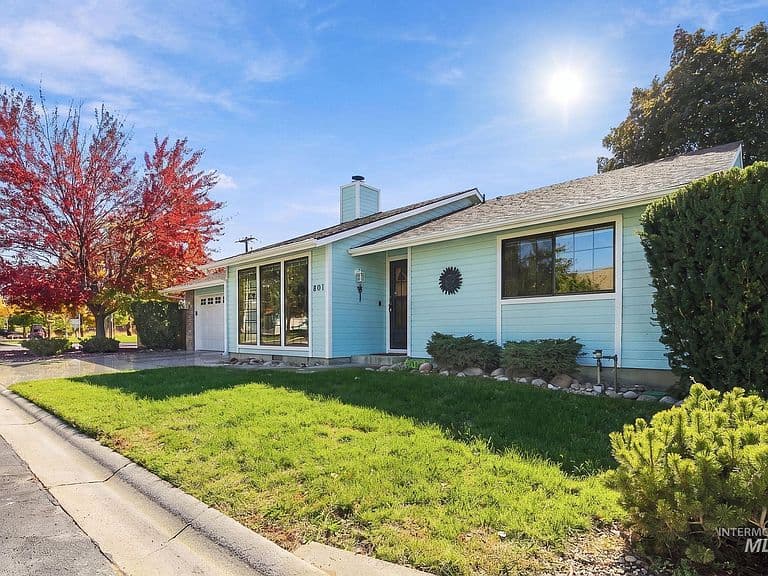 801 W Ivywild Ln photo 2