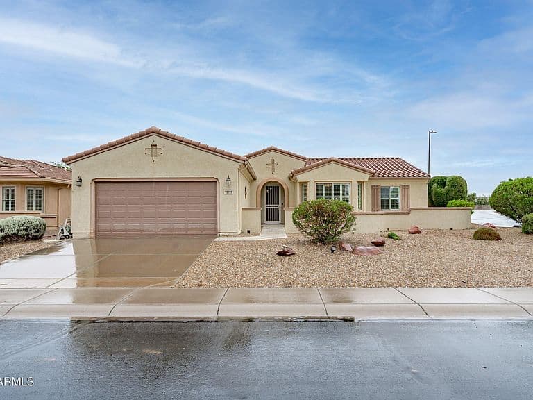 18658 N PALOMA Court photo 2