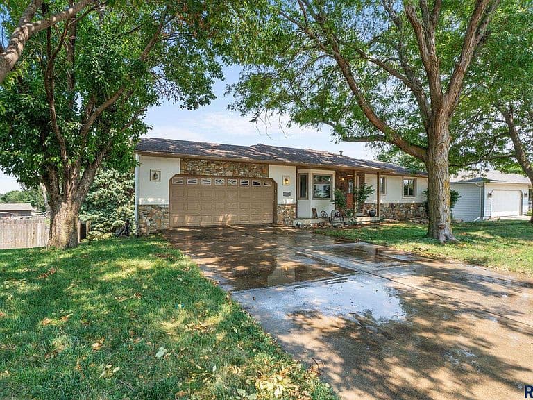 5800 W Coughran Ct photo 3