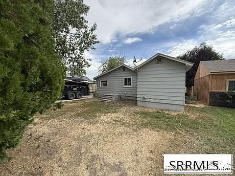 726 Colorado St photo 2