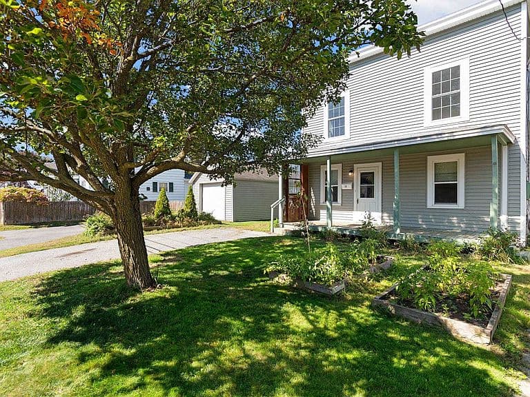 59 Elm Street photo 1