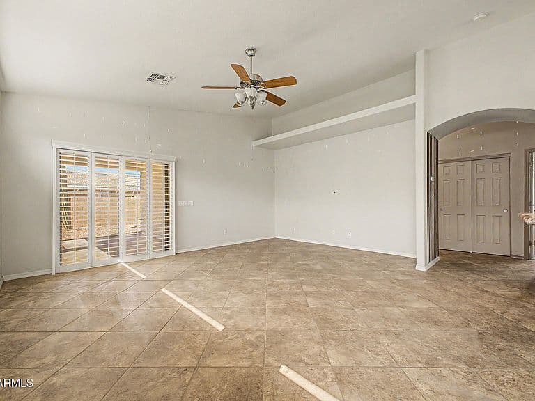 1852 E SYCAMORE Road photo 5
