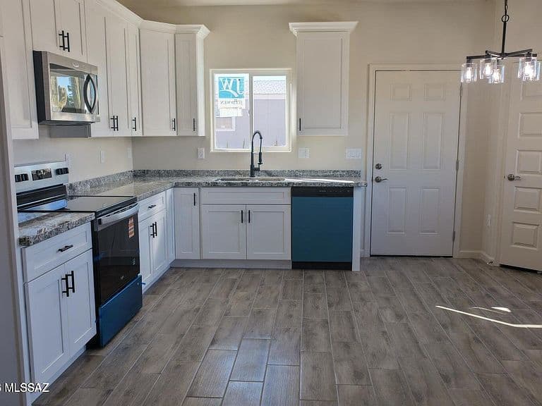 12461 N Anway Rd #4 photo 5