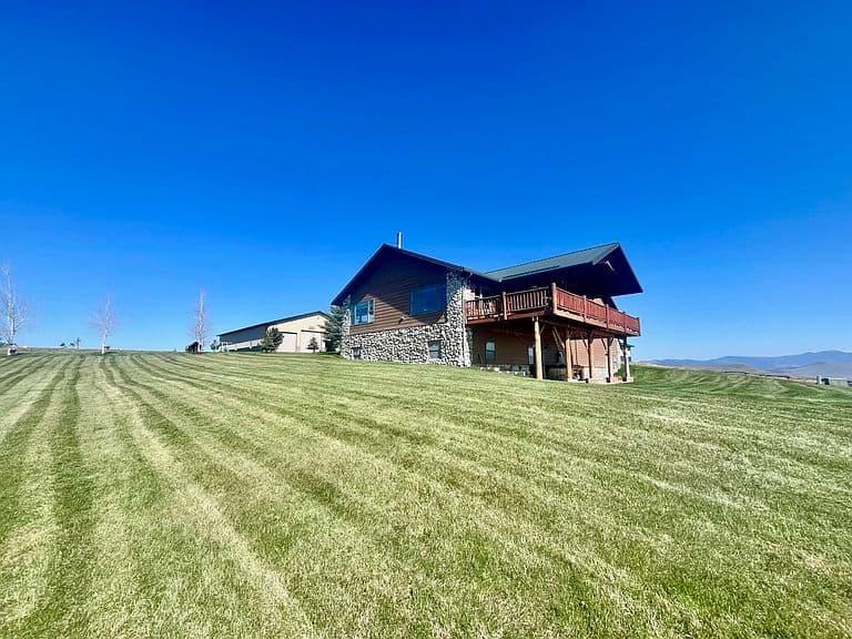 3314 Gold Creek Rd photo 4