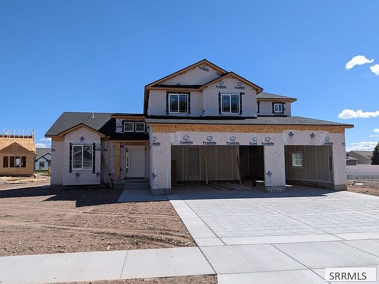 4541 Greystone Ln photo 1