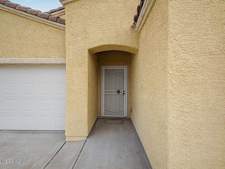 6358 E Koufax Ln photo 4
