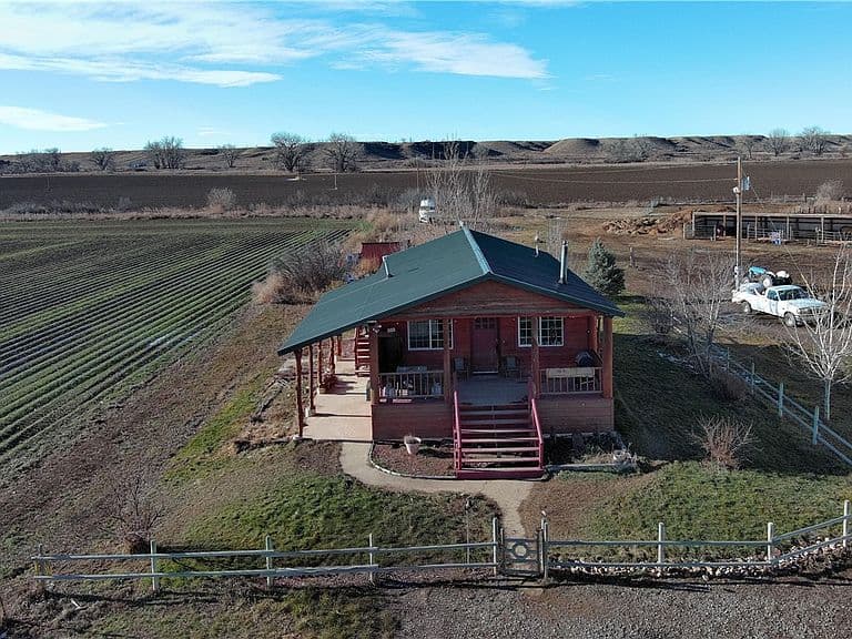 4909 Warren Loop photo 3