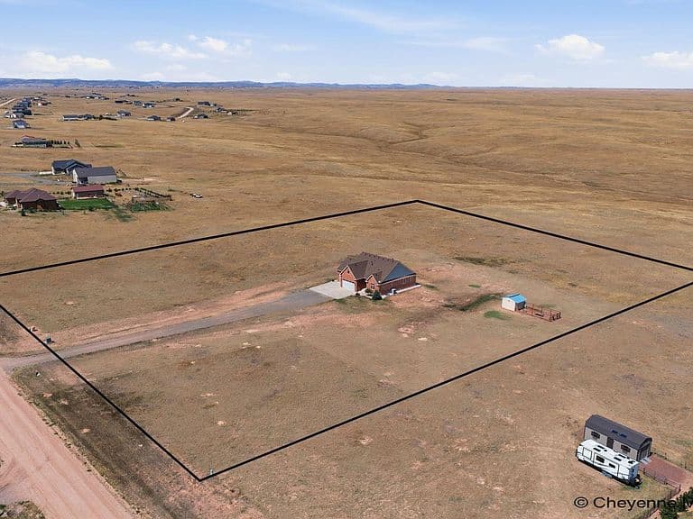 1514 Scenic Ridge Dr photo 2