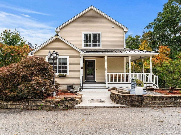 410 River Road photo 2