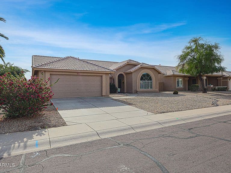 13297 W WILSHIRE Drive photo 5