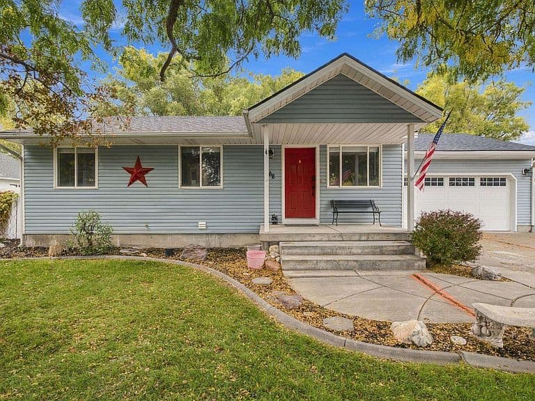 5468 Rodney St photo 1