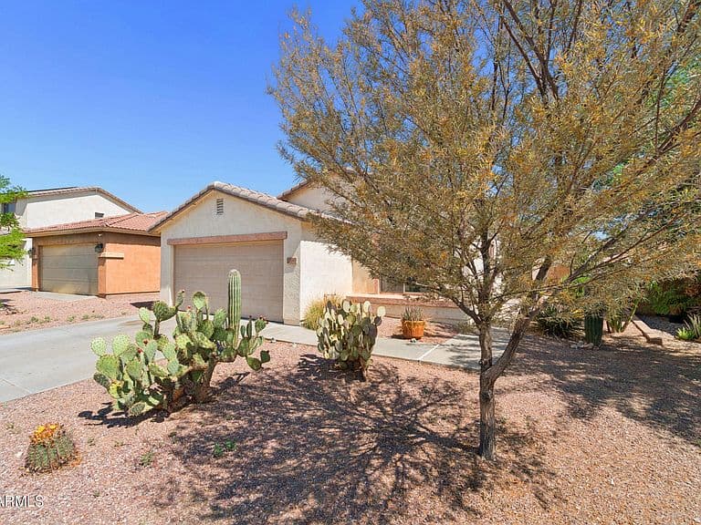 25740 W TWILIGHT Lane photo 5