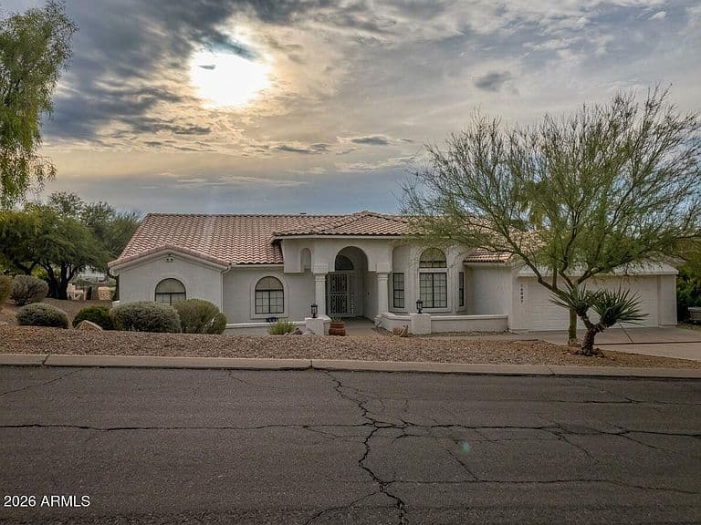 15869 E PONDEROSA Drive photo 1