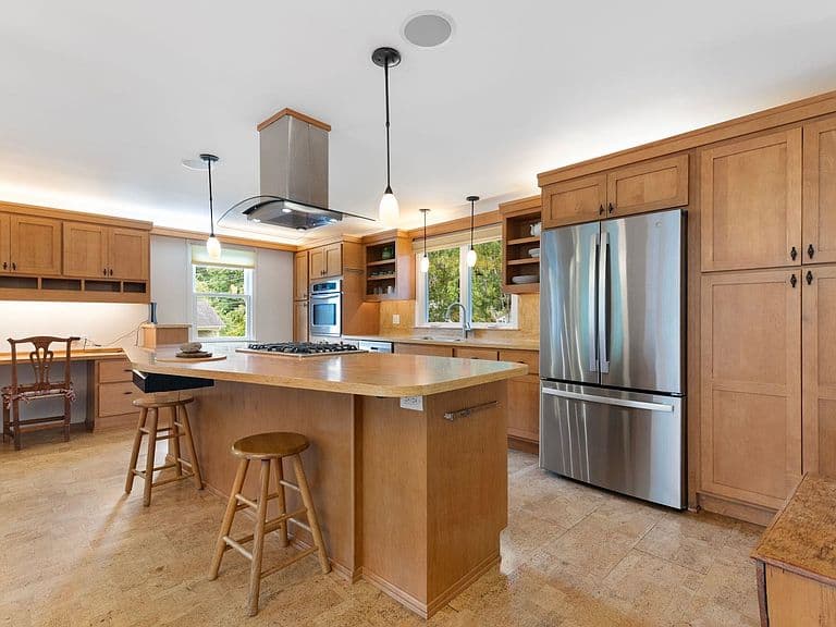 205 Wantastiquet Drive photo 4