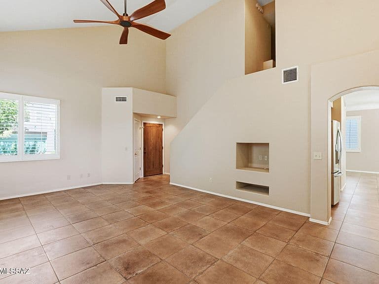 5200 E Calle Vista De Colores photo 5