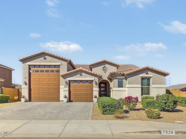 7528 W ODEUM Lane photo 2
