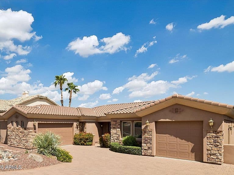 15740 E CHOLLA Drive photo 1