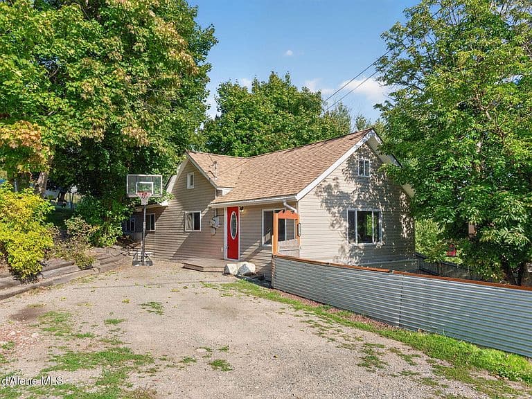 15170 N Coeur D Alene St photo 2