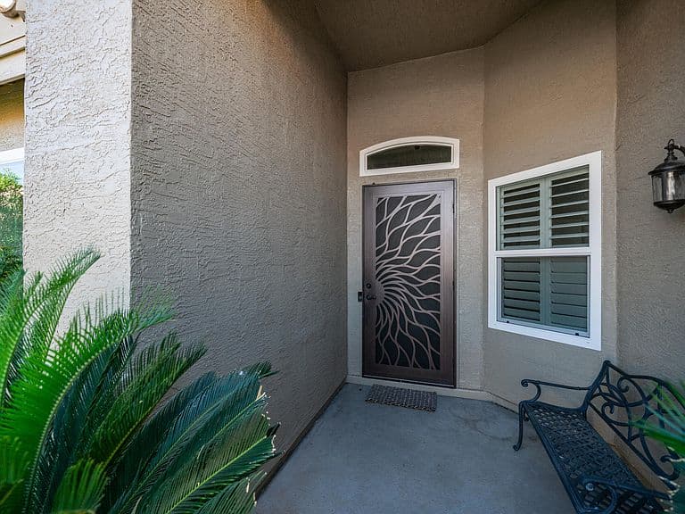 537 W MOUNTAIN VISTA Drive photo 2
