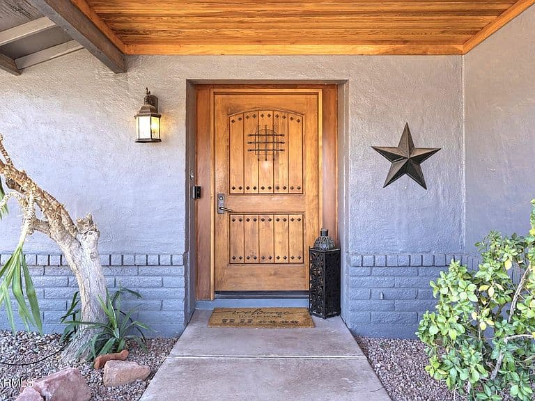 2653 W OBISPO Circle photo 5