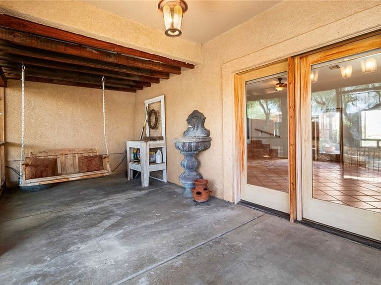 9781 N Vista Drive photo 5