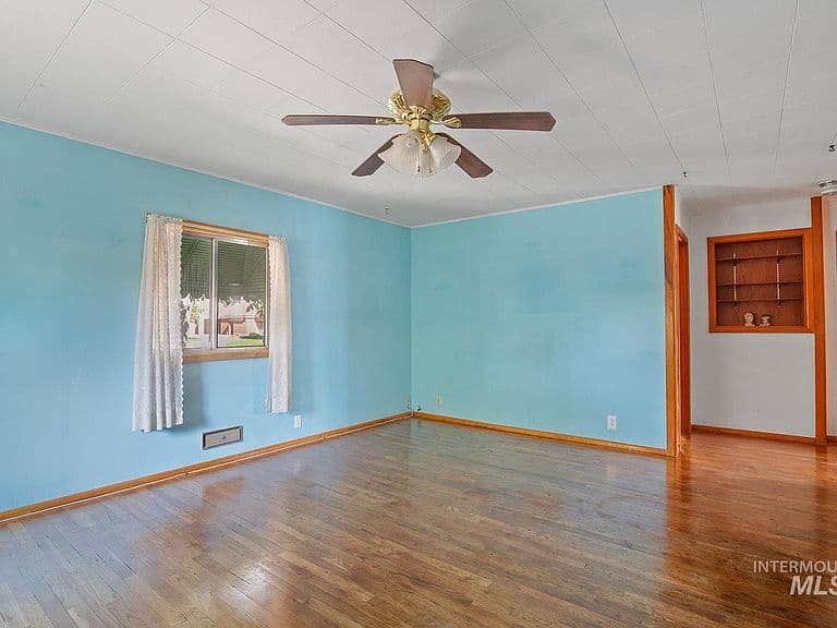 515 Stevens Ave photo 5