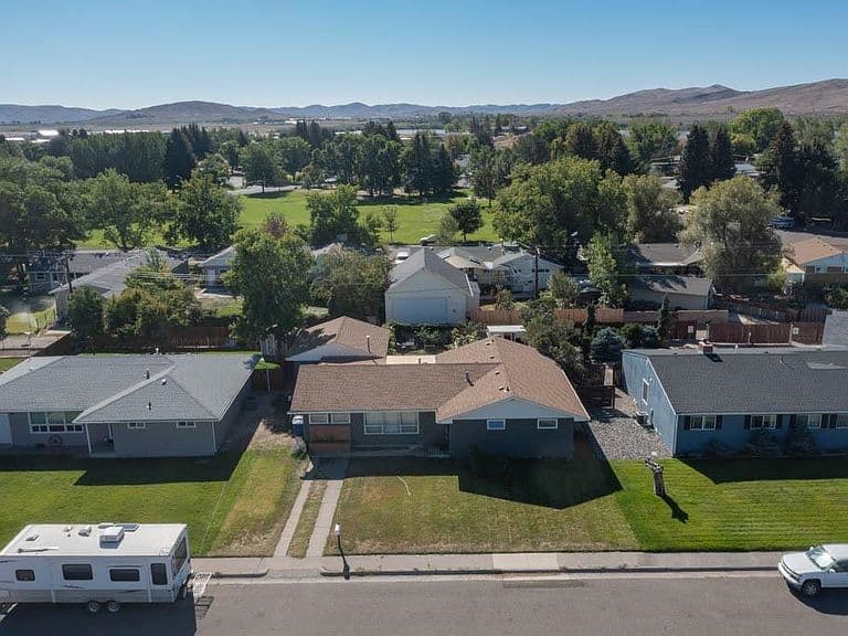 2108 Shoshoni Trail N photo 5
