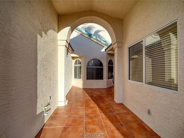 6090 S Bella Vista Drive photo 3