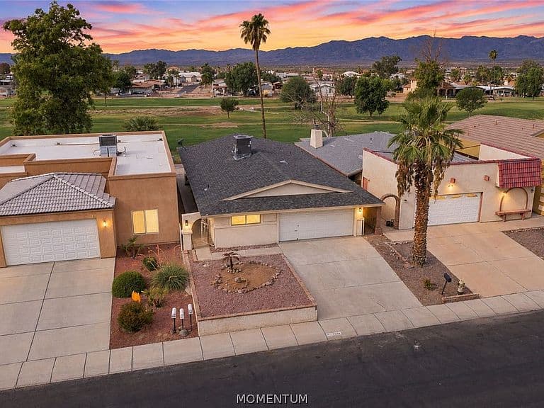 2553 Country Club Drive photo 1