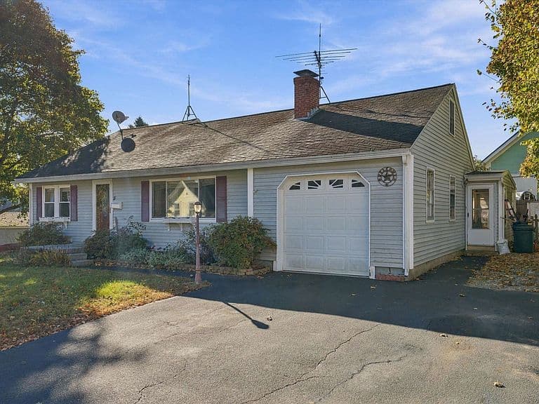 5 Farley Street photo 4