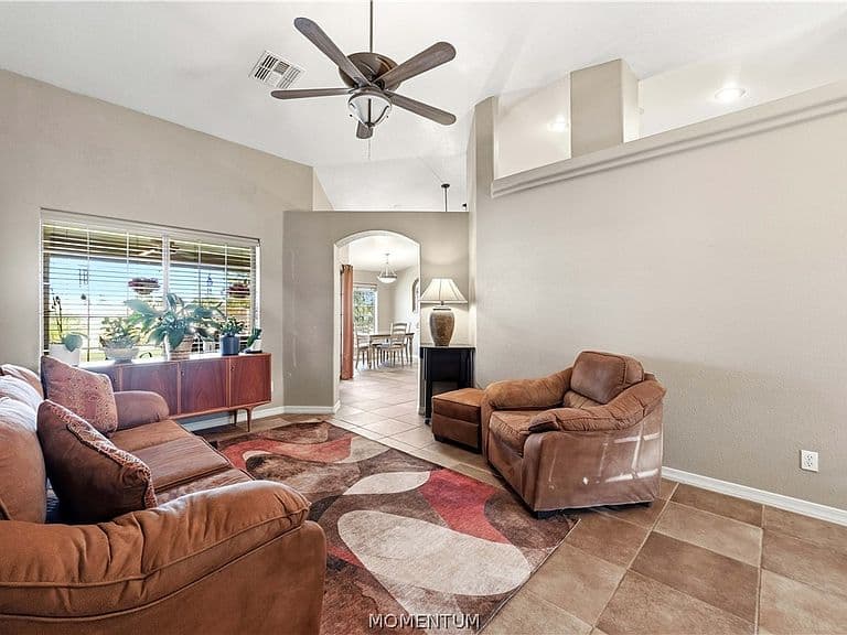 2158 Roy Rogers Way photo 4