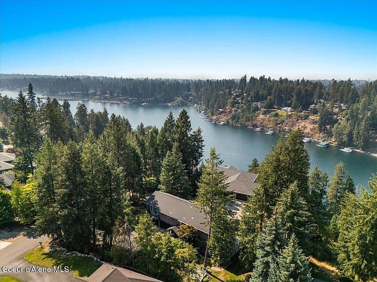 2885 E Point Hayden Dr photo 4
