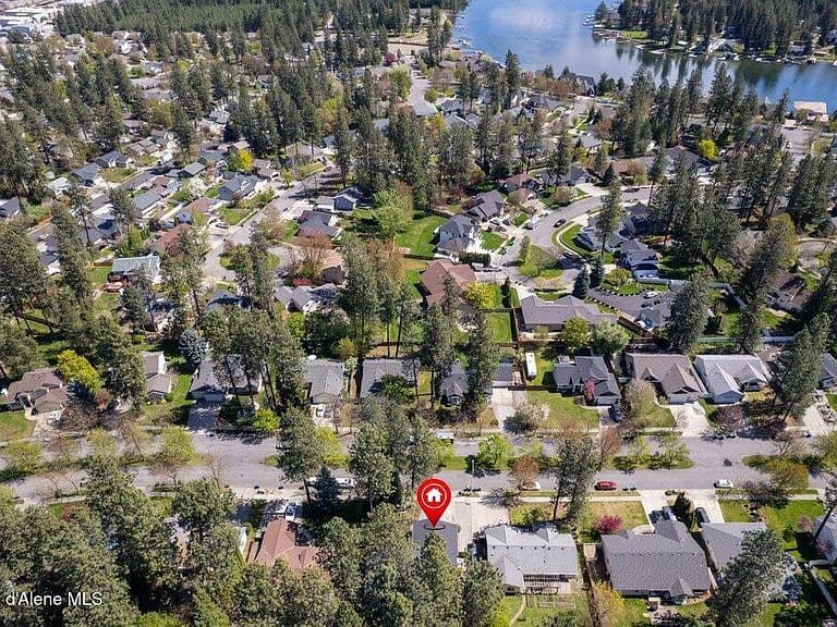 602 S Riverside Harbor Dr photo 4