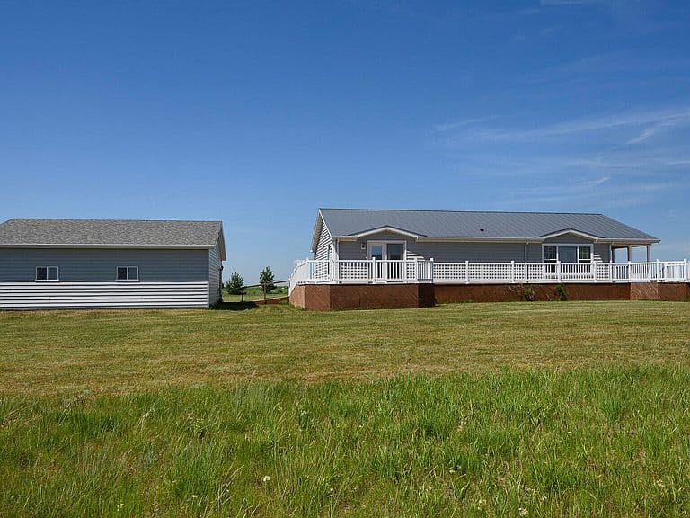 759 SW Jacob Ln photo 3