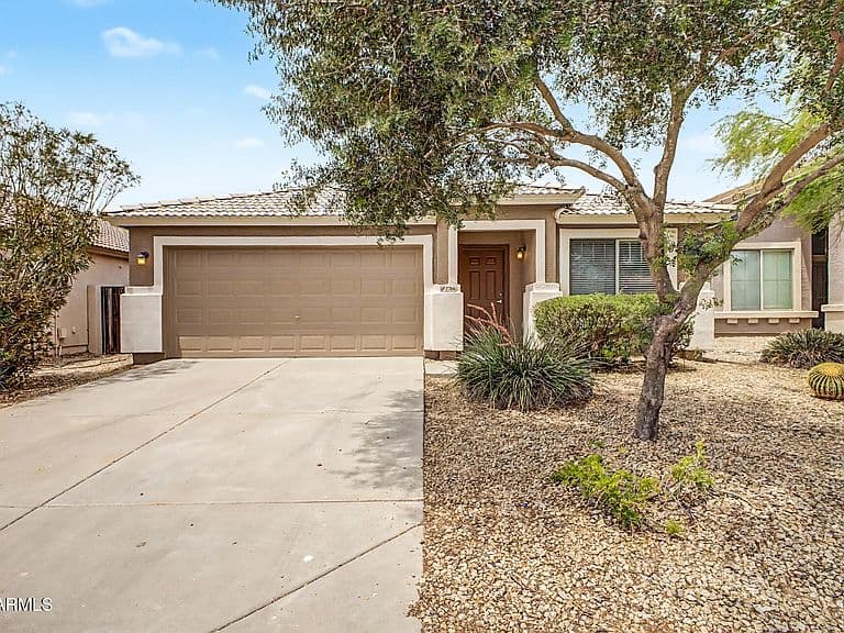 2766 E COWBOY COVE Trail photo 1