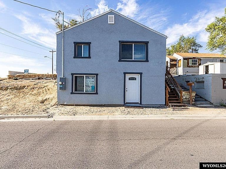 1316 Thorpe St photo 3